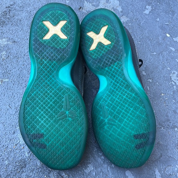2015 Kobe 10 ‘Liberty’